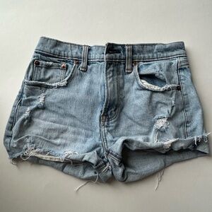 A&F Mom shorts